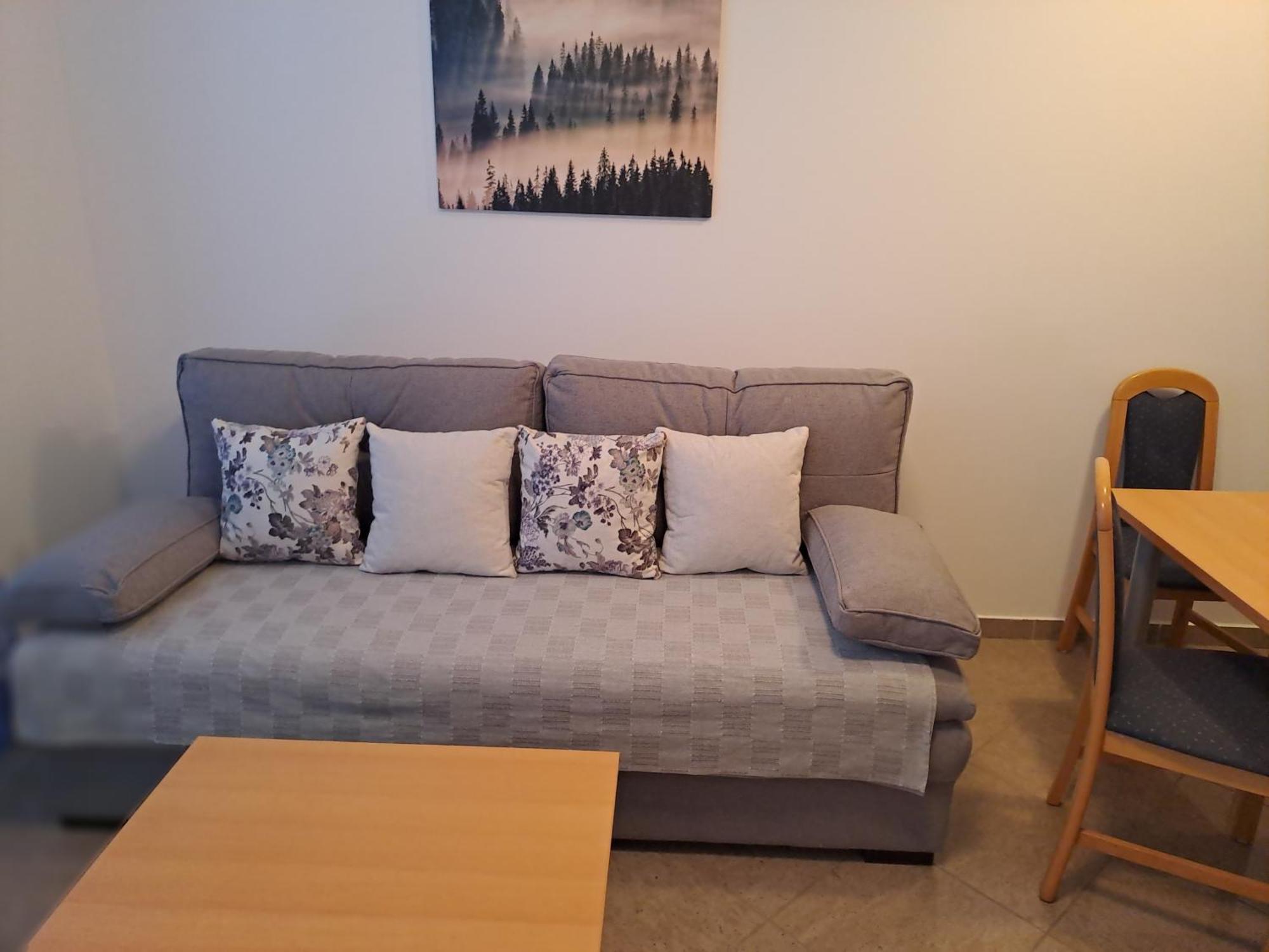 Apartment Zarok 2 باشْكا الغرفة الصورة